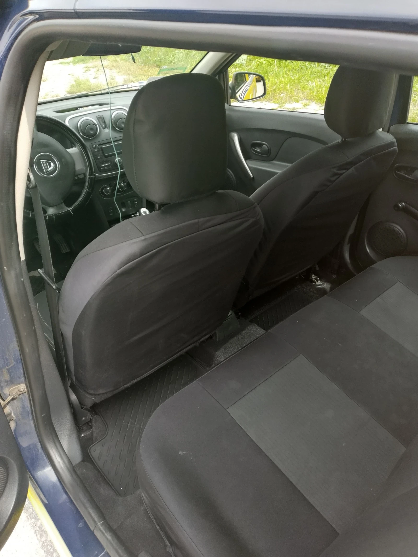 Dacia Logan 1.2 - изображение 10