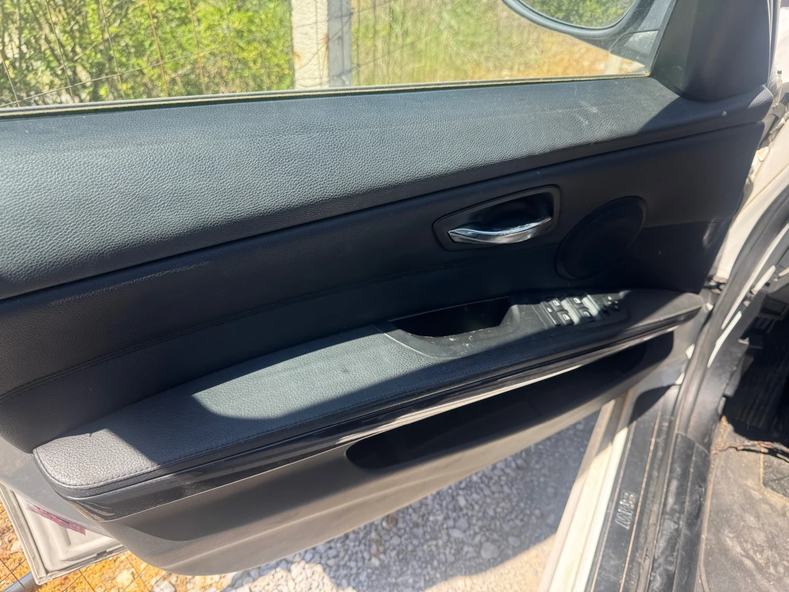 BMW 320 d FUTURA, снимка 6 - Автомобили и джипове - 48452744