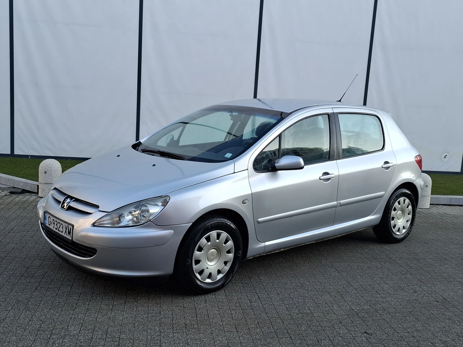 Peugeot 307 1.6HDI(110кс)* * * ПЪРBИ СОБСТВЕНИК* * *  - изображение 4