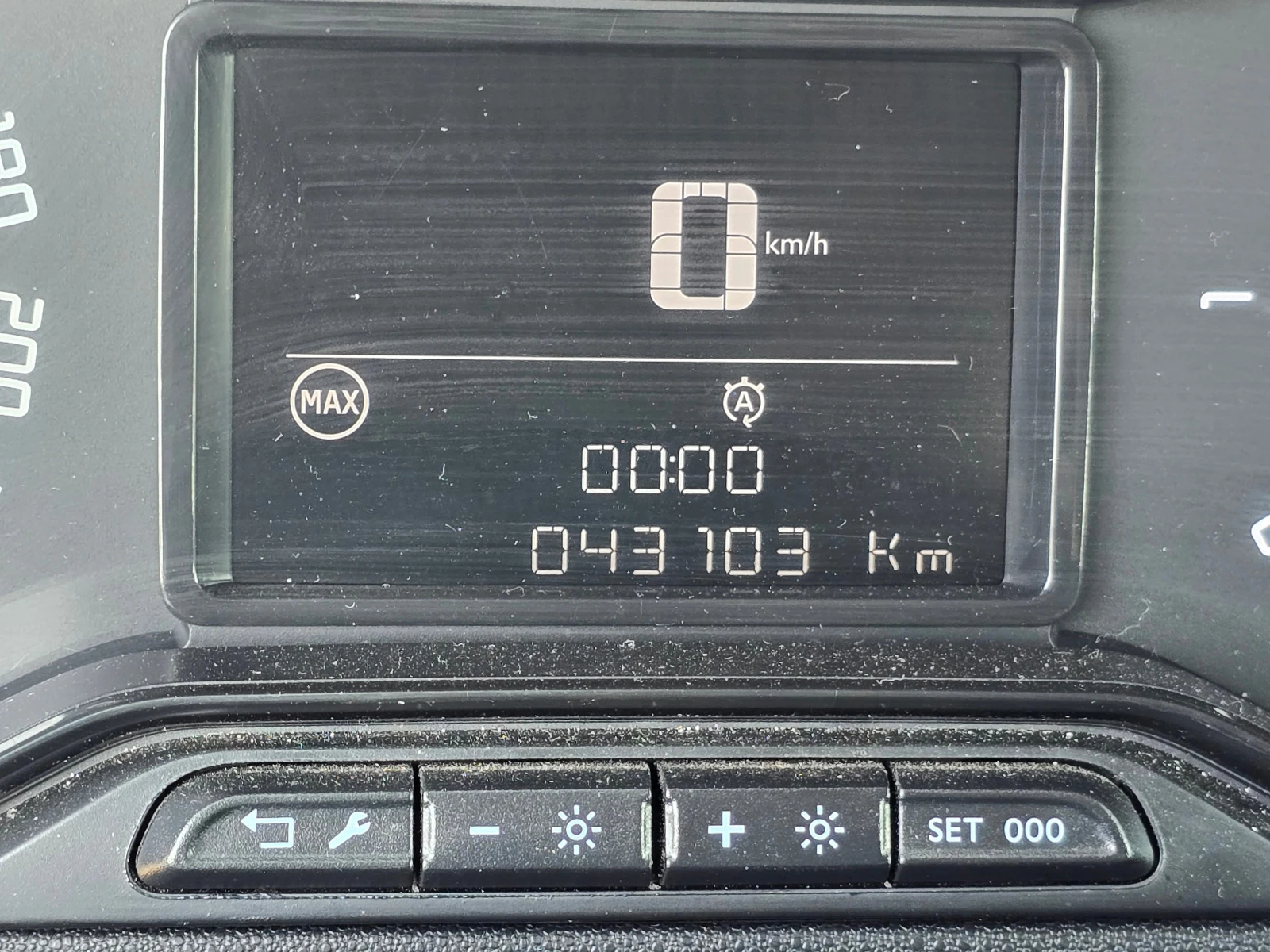 Citroen C3 1.2i// | Mobile.bg   15