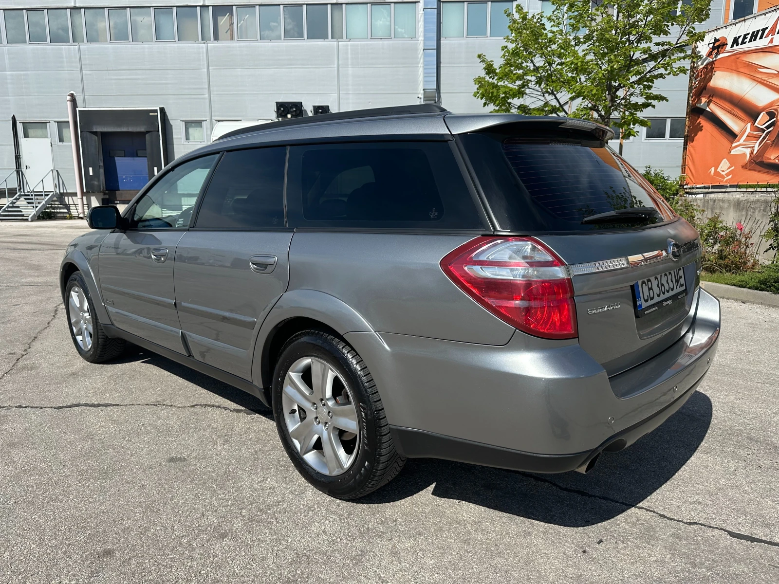 Subaru Outback 2.5i 165 к.с./Газ - изображение 3