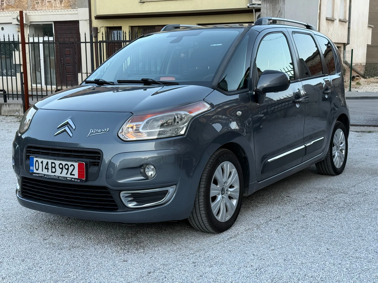 Citroen C3 Picasso 1.6 HDI Exclusive - изображение 2