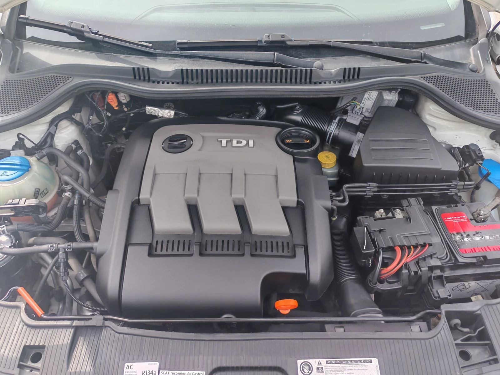 Seat Ibiza 1.2TDI 2011G - изображение 8