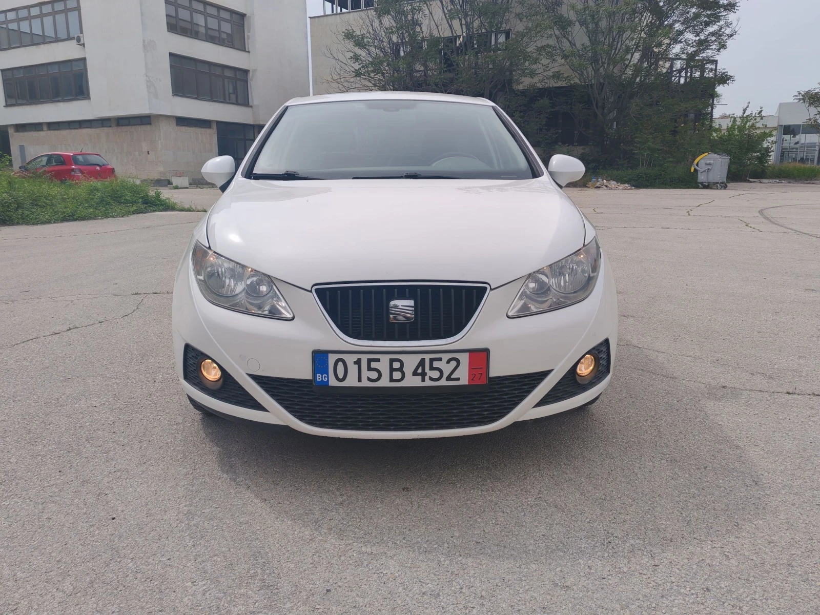 Seat Ibiza 1.2TDI 2011G - изображение 9