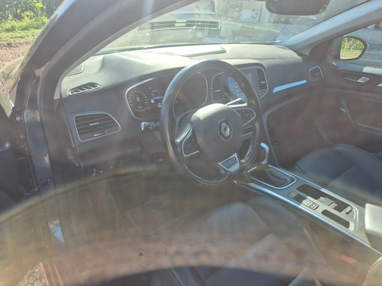 Renault Megane Bose Масаж Pano Full - изображение 5