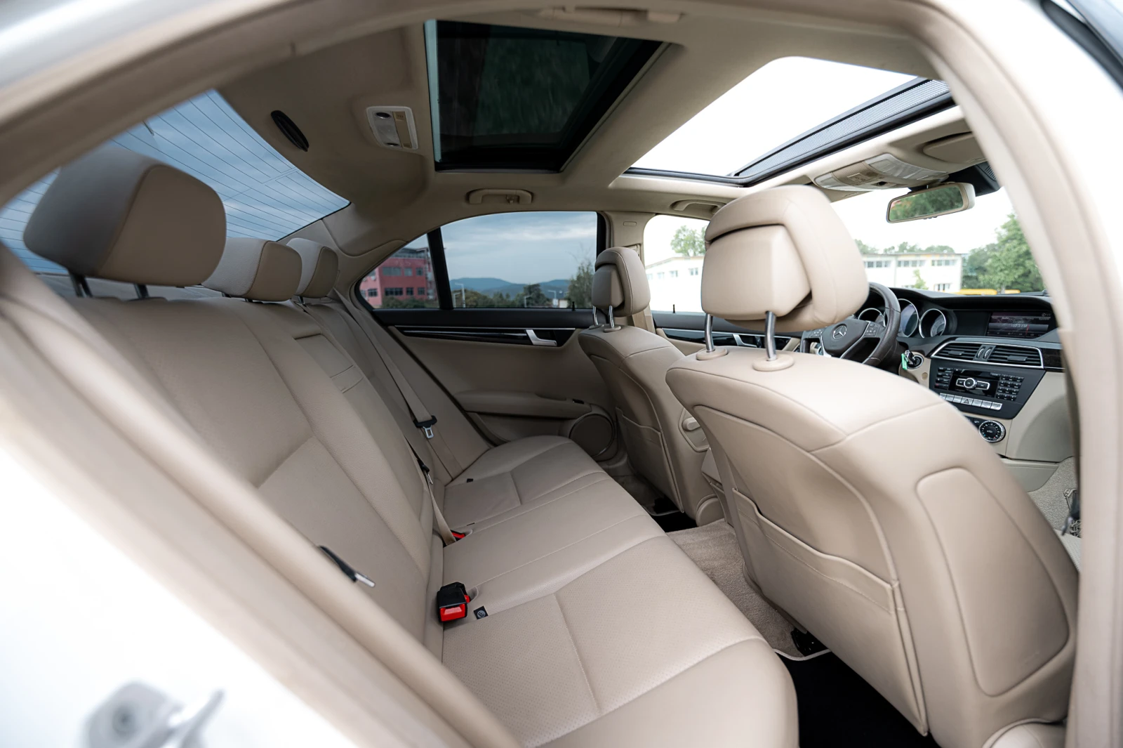 Mercedes-Benz C 350 C 350 4Matic AMG Pack | Mobile.bg   12