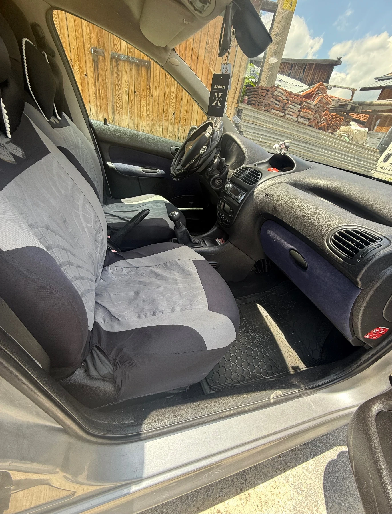 Peugeot 206 1.1 - изображение 7