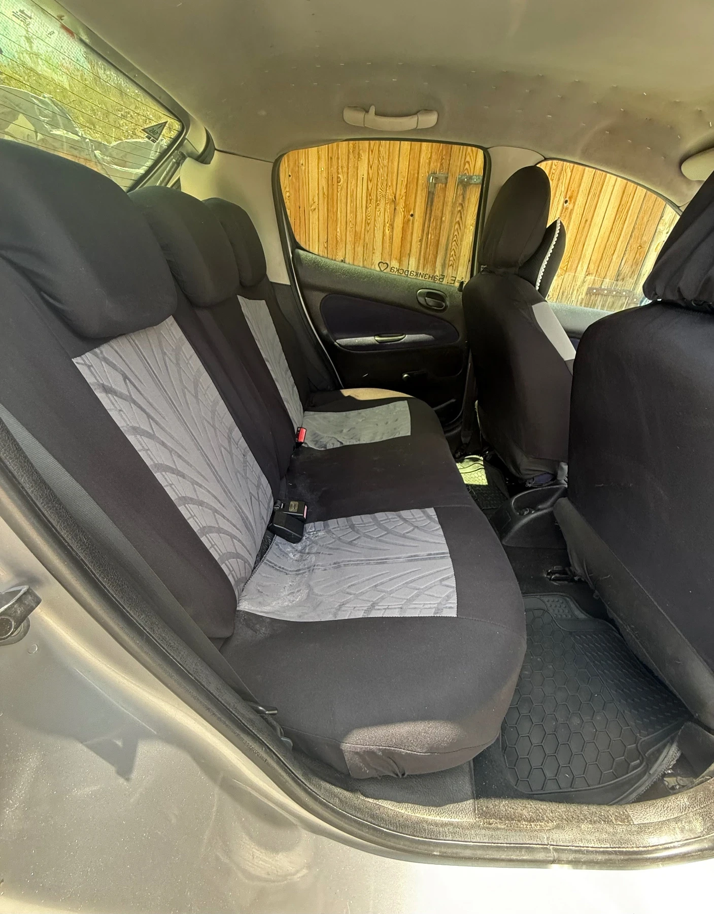 Peugeot 206 1.1 - изображение 8