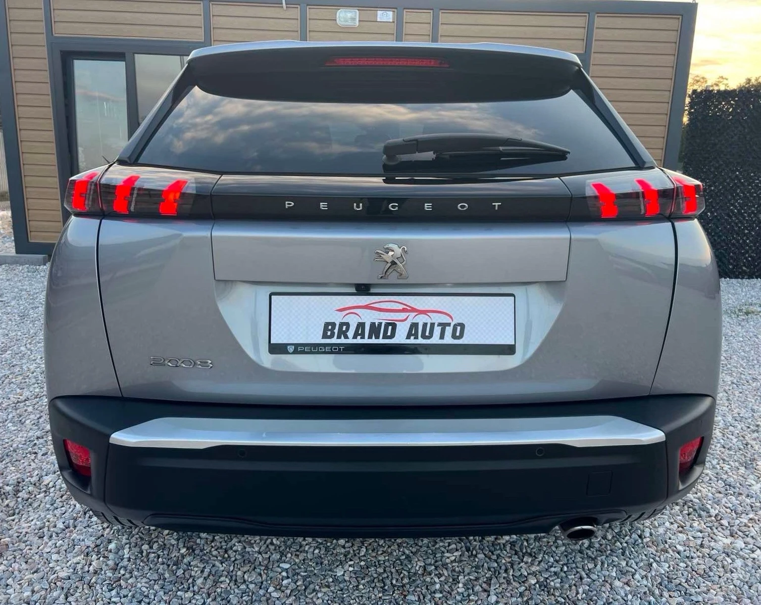 Peugeot 2008 1.5 BlueHDI 131HP S&S  * ALLURE PACK *  - изображение 6