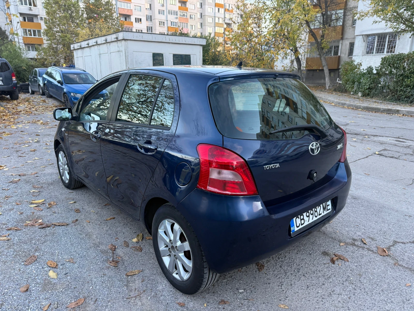 Toyota Yaris  - изображение 6