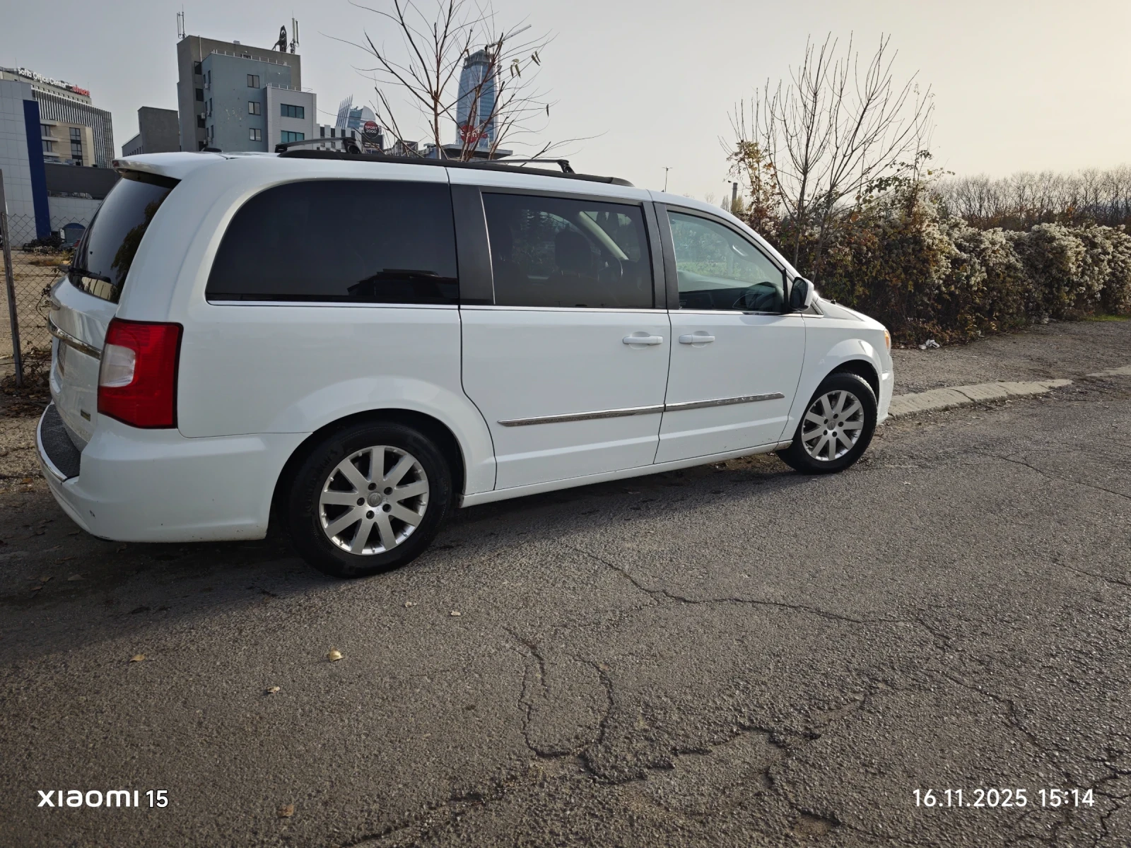 Chrysler Town and Country 3.6i /  | Mobile.bg   3