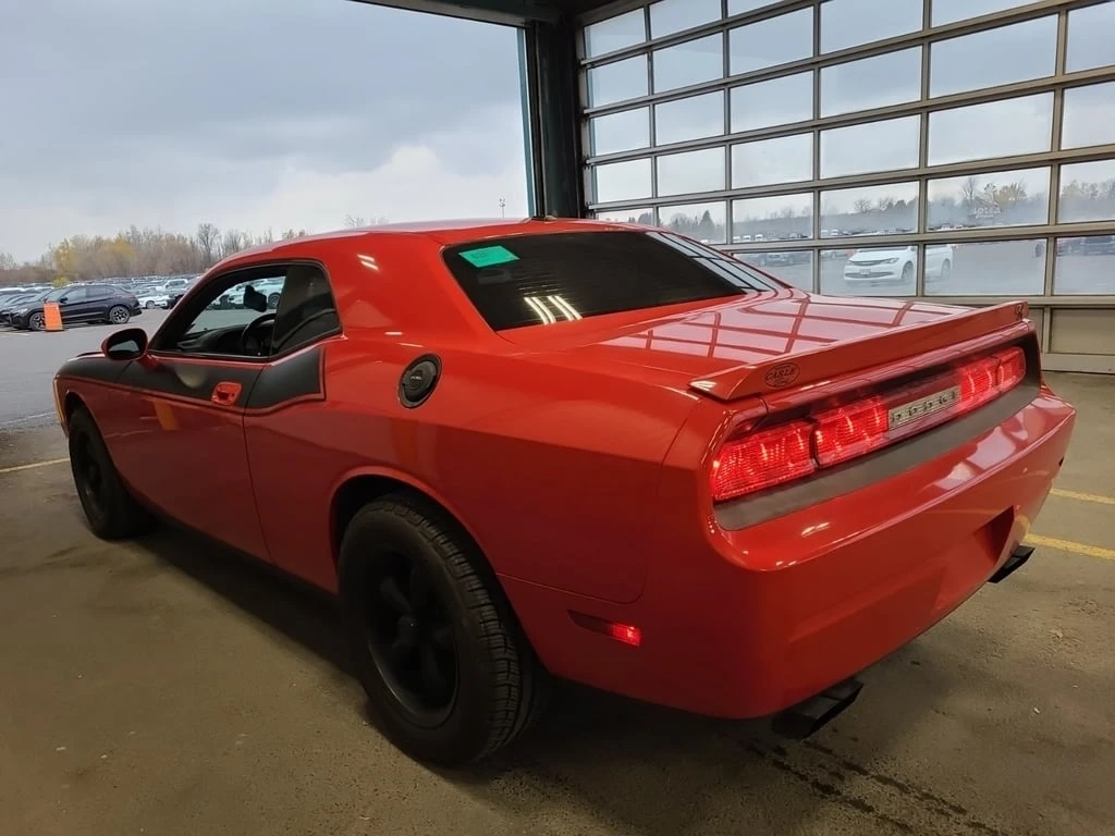 Dodge Challenger * R/T * CARFAX * БЕЗ ПЪРВОНАЧАЛНА ВНОСКА - изображение 4