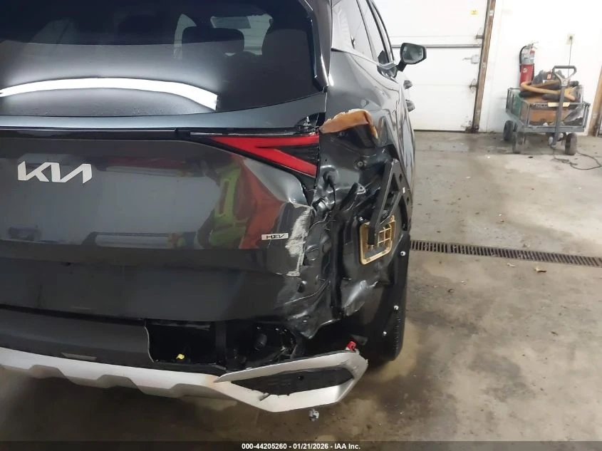 Kia Avella delta 1.6L I-4 DI, DOHC, VVT, TURBO, 177HP All Wheel | Mobile.bg � ����������� 13