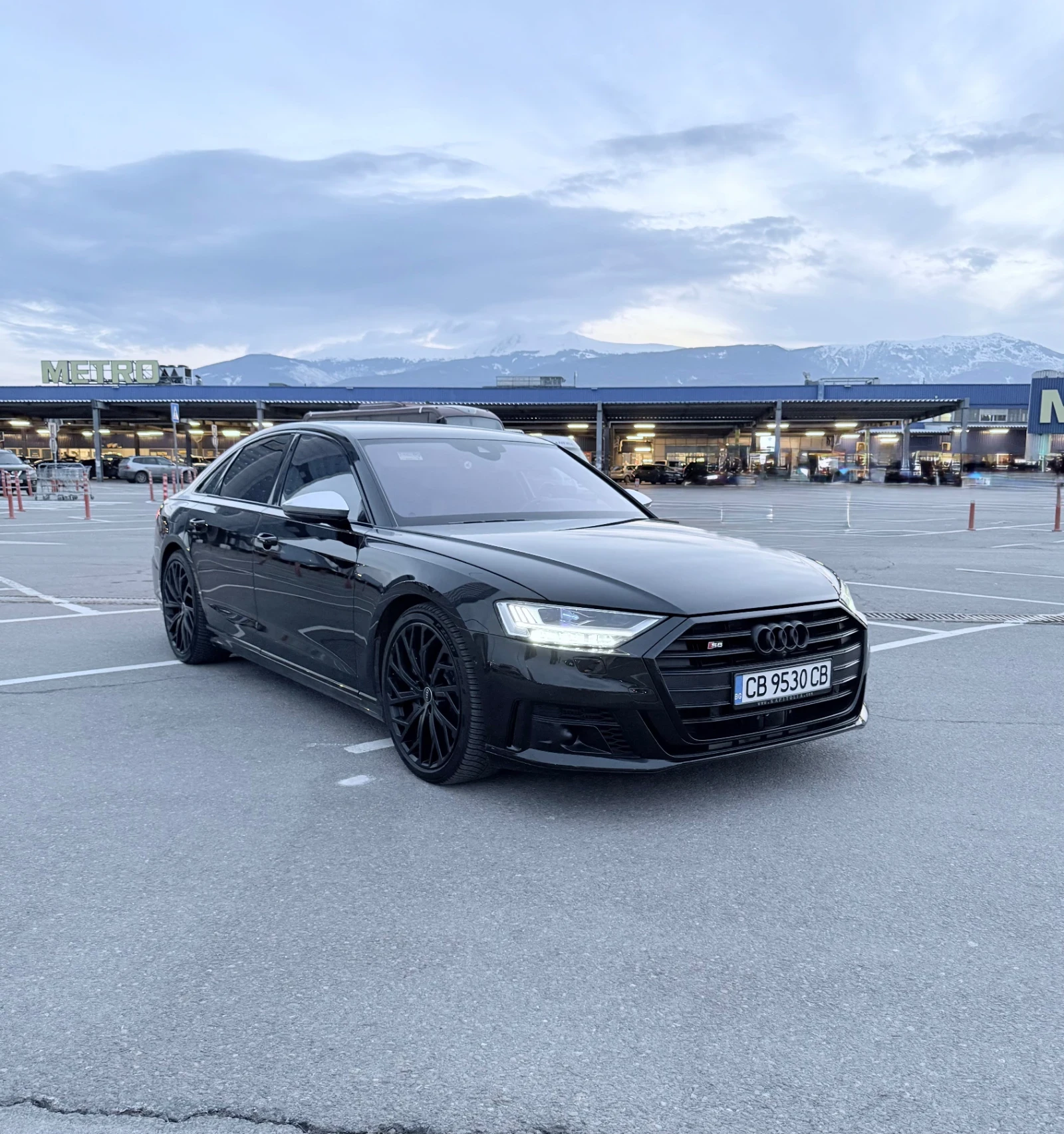 Audi S8 CERAMIC Black Optics, снимка 4 - Автомобили и джипове - 53592371