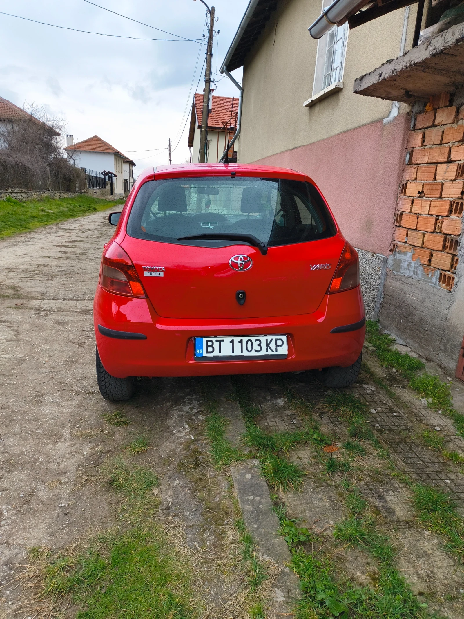 Toyota Yaris, снимка 4 - Автомобили и джипове - 53899899