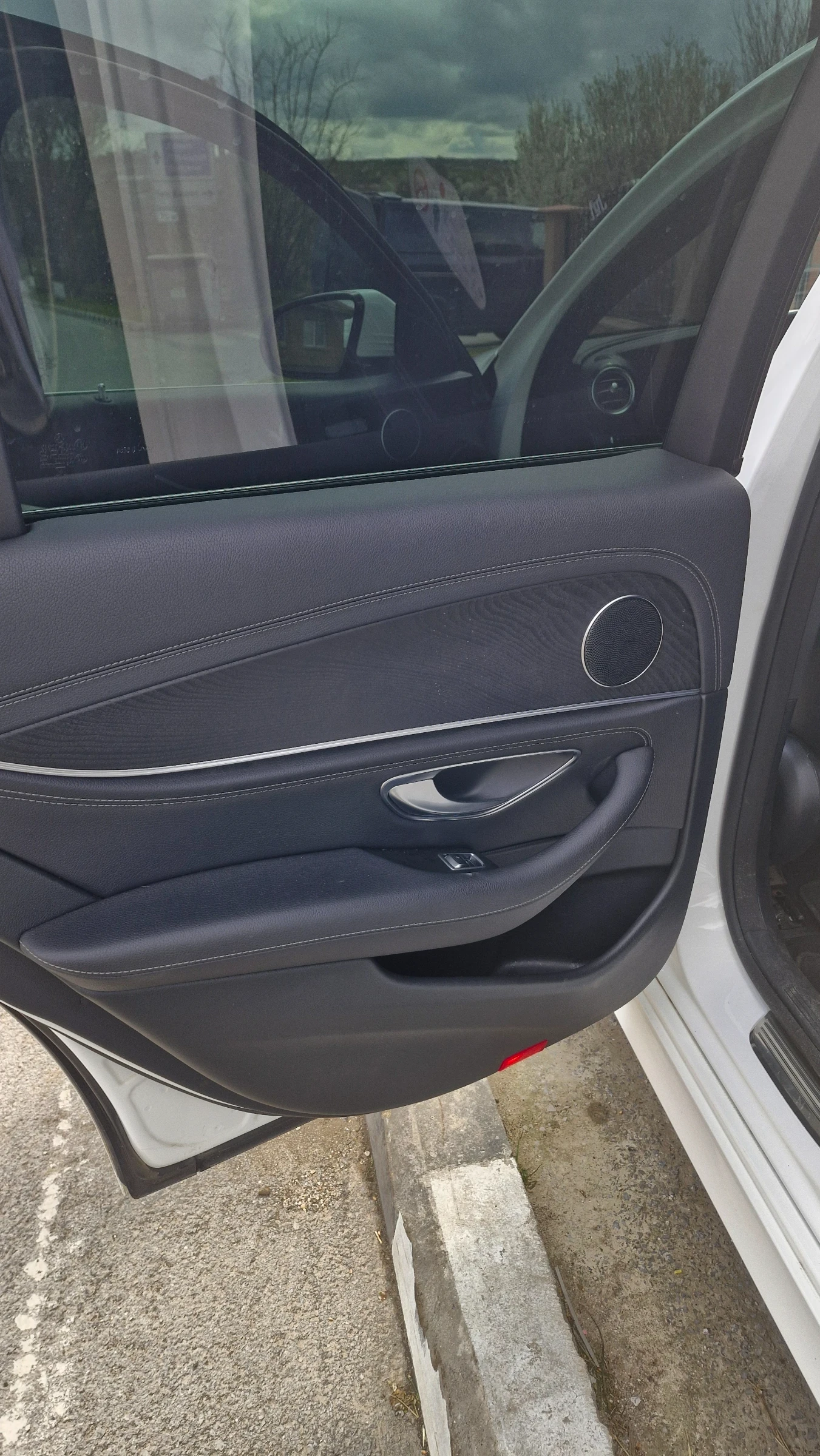 Mercedes-Benz E 350 E350, снимка 8 - Автомобили и джипове - 54233402