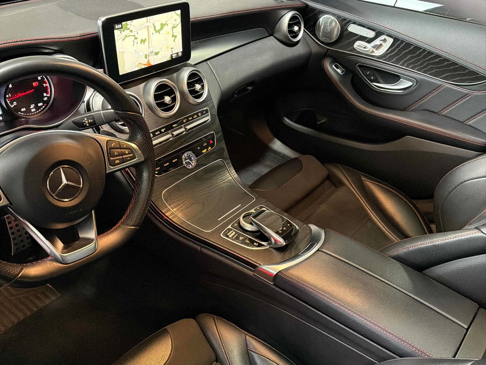 Mercedes-Benz C 450 AMG BURMESTER* PANO* СЛ.ЛЕНТИ* KEYLESS, снимка 12 - Автомобили и джипове - 54459617