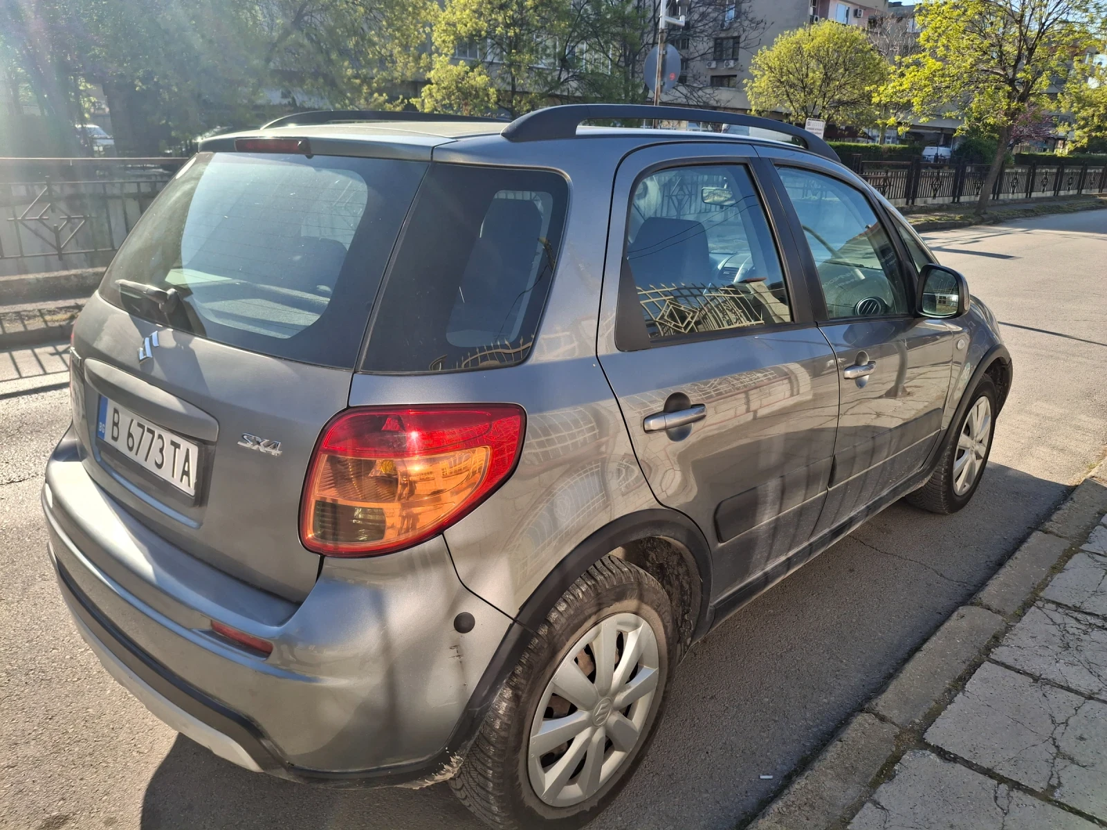 Suzuki SX4, снимка 2 - Автомобили и джипове - 54492533