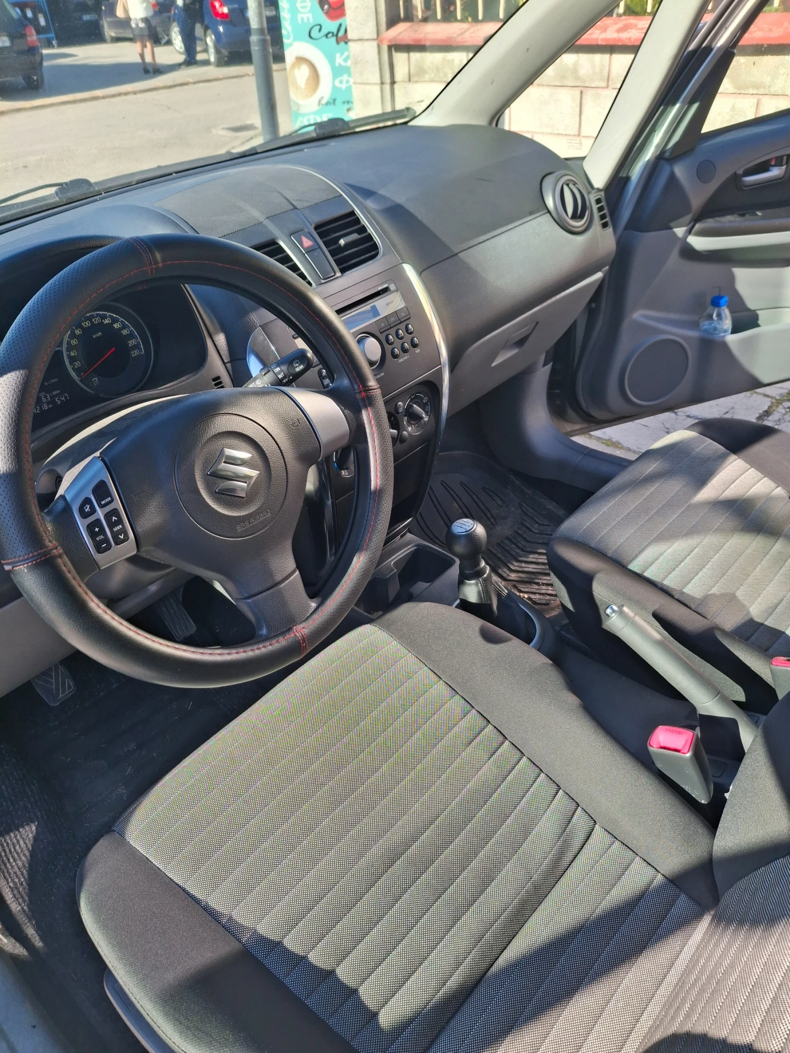 Suzuki SX4, снимка 5 - Автомобили и джипове - 54492533