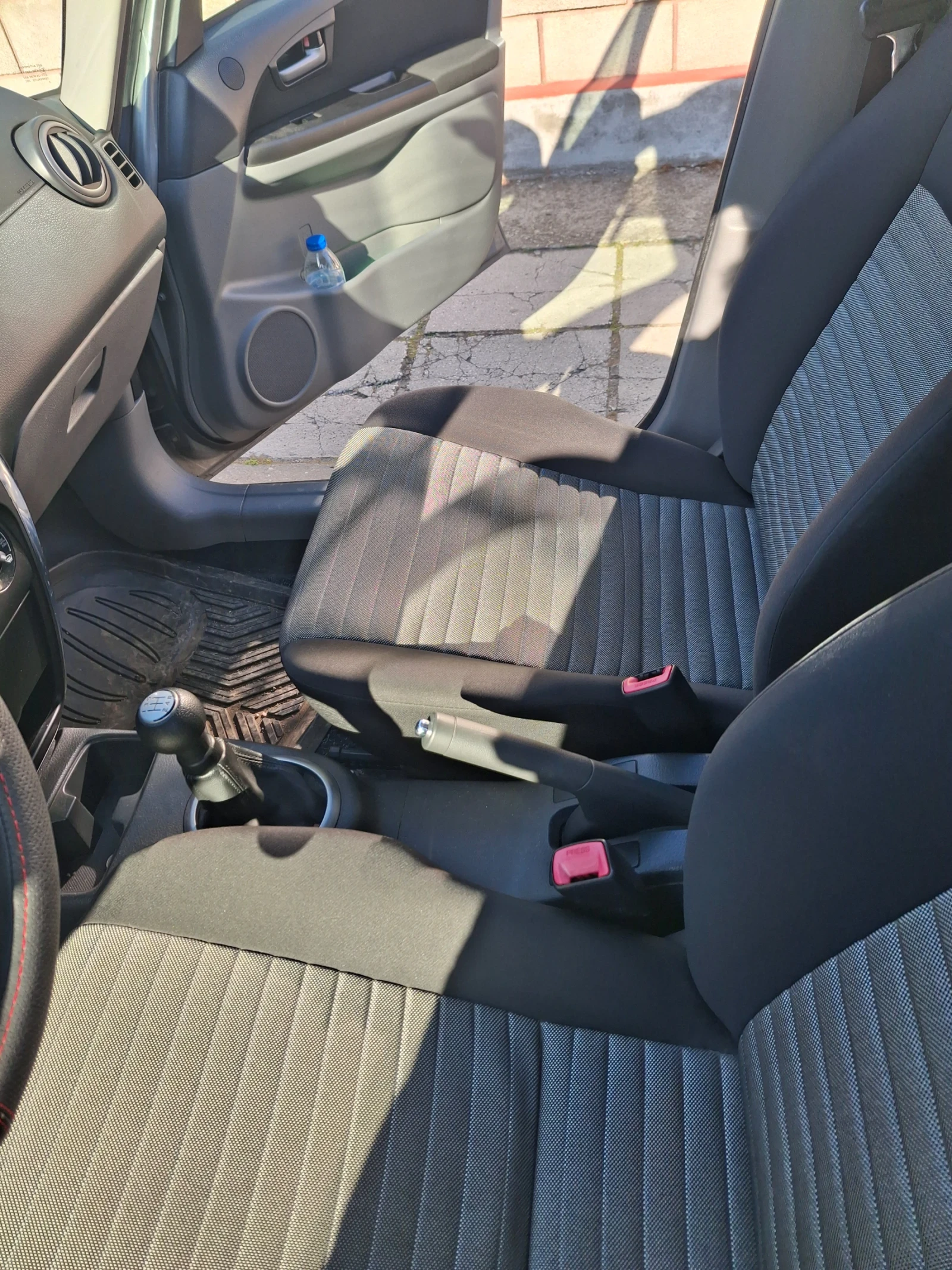 Suzuki SX4, снимка 6 - Автомобили и джипове - 54492533