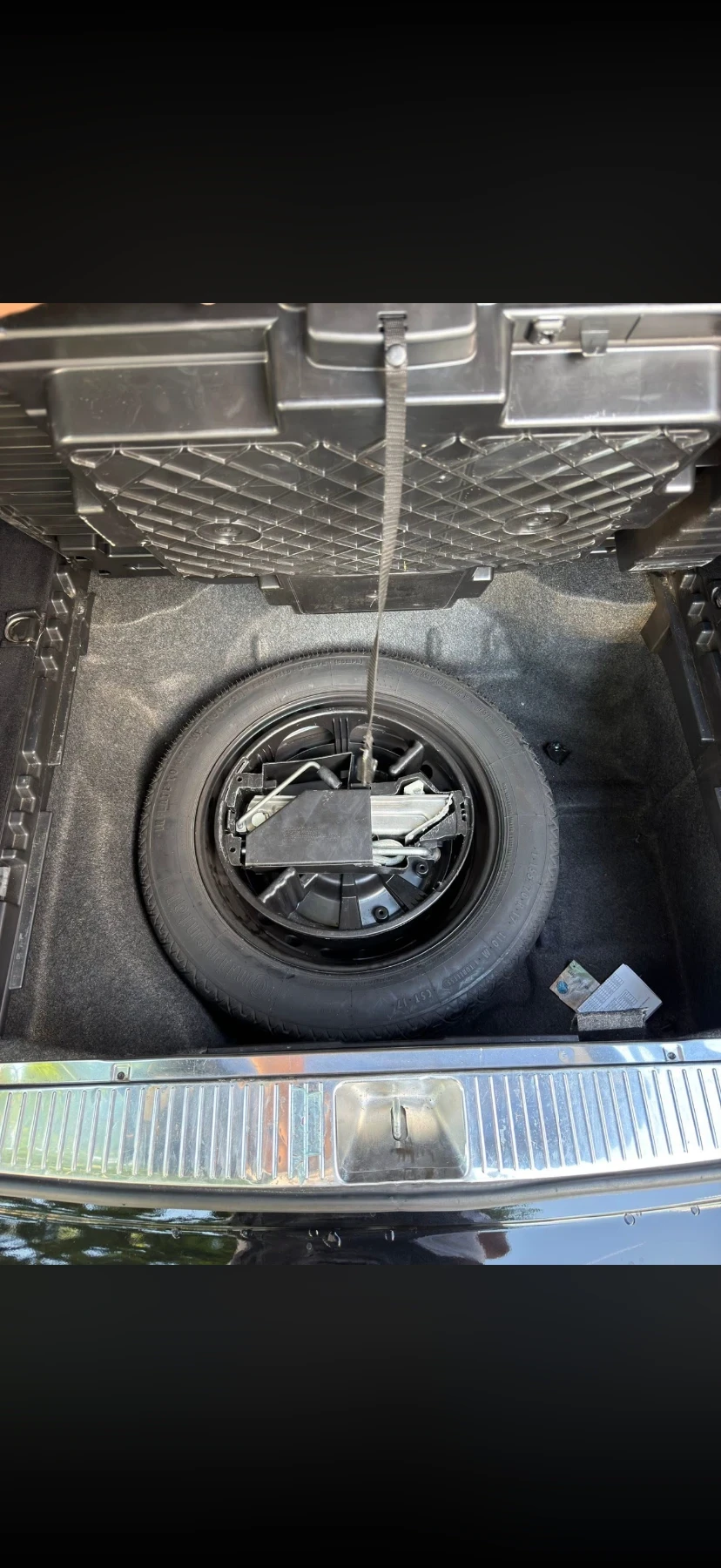 Mercedes-Benz E 200 Avangard Avtomat , снимка 13 - Автомобили и джипове - 54955816