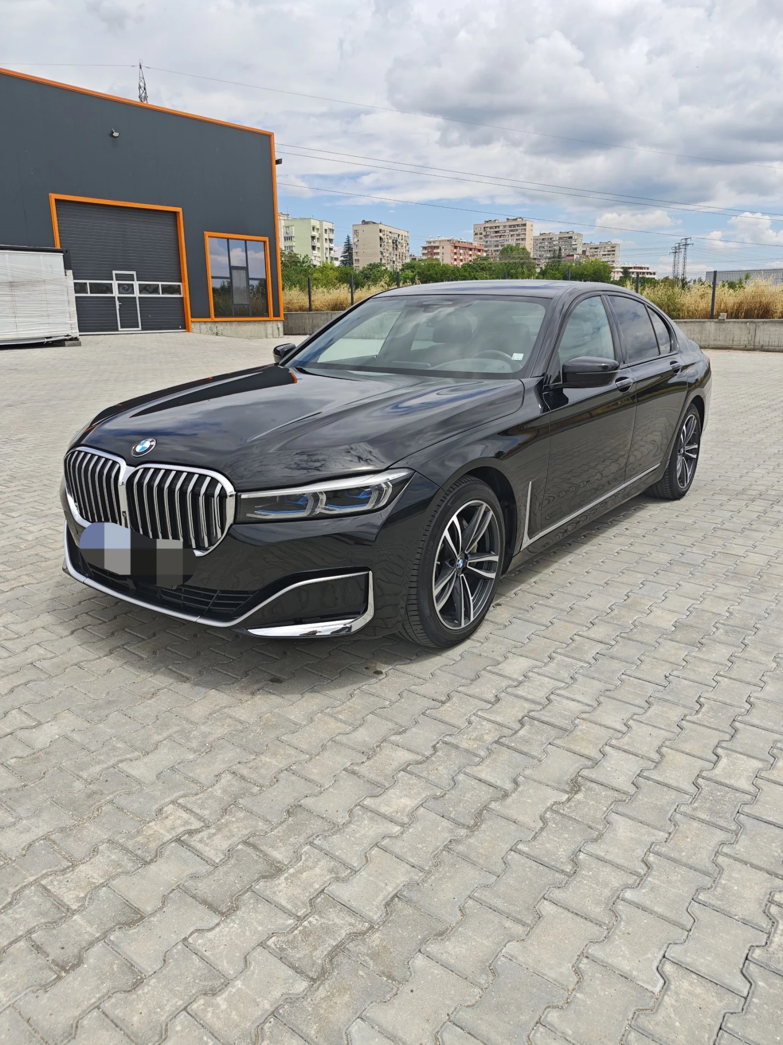 BMW 730 D X DRIVE, снимка 2 - Автомобили и джипове - 55038440