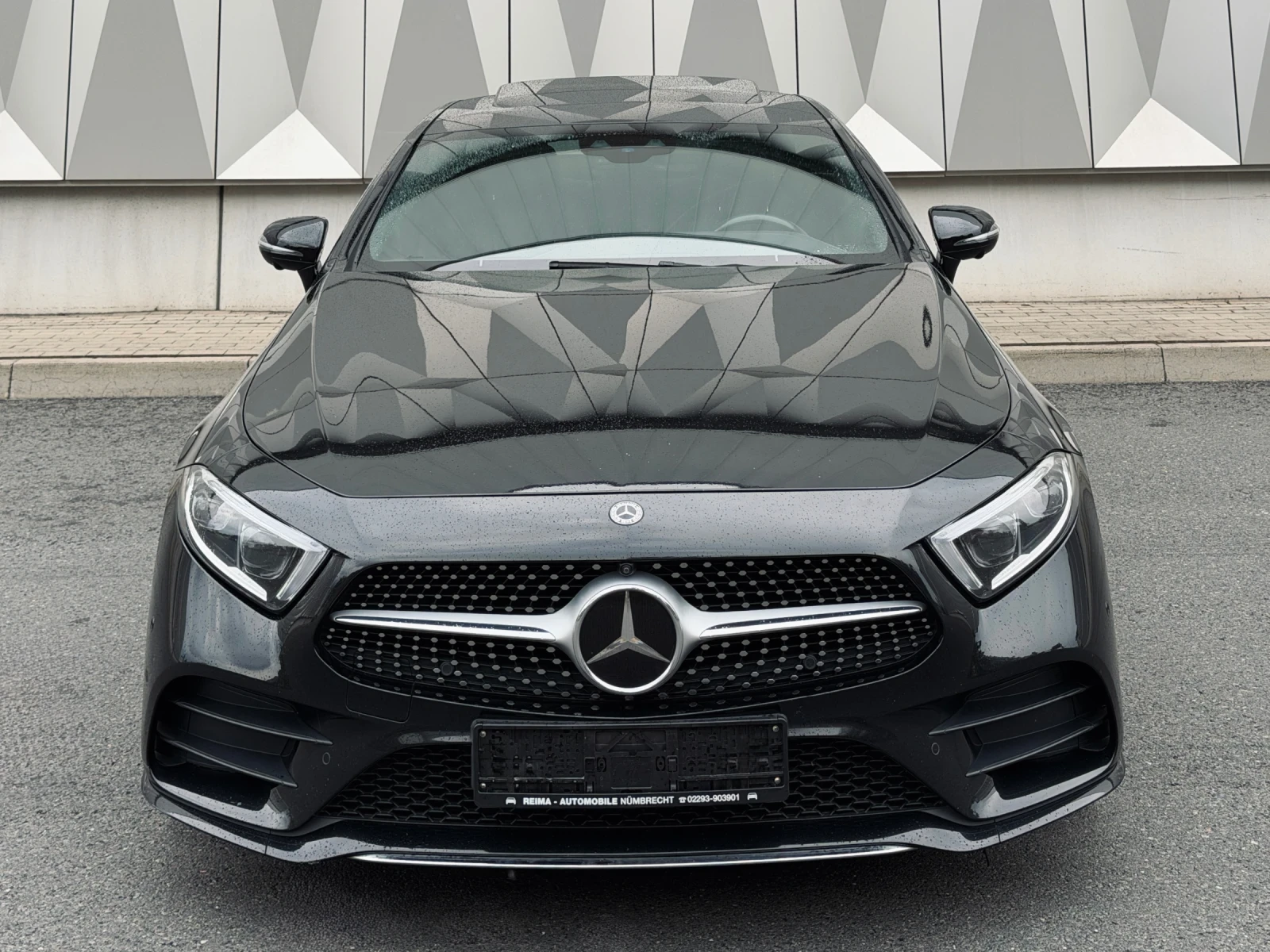 Mercedes-Benz CLS 400 D 4matic  9G AMG Burmester ЛИЗИНГ 100%, снимка 2 - Автомобили и джипове - 55088630