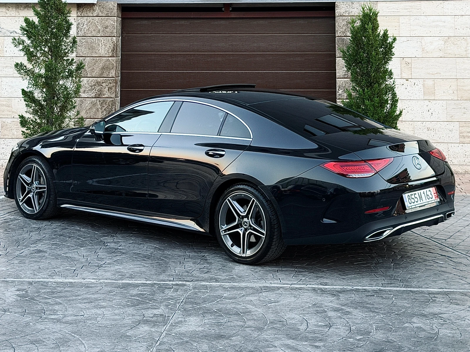 Mercedes-Benz CLS 400 D 4matic  9G AMG Burmester ЛИЗИНГ 100%, снимка 5 - Автомобили и джипове - 55088630