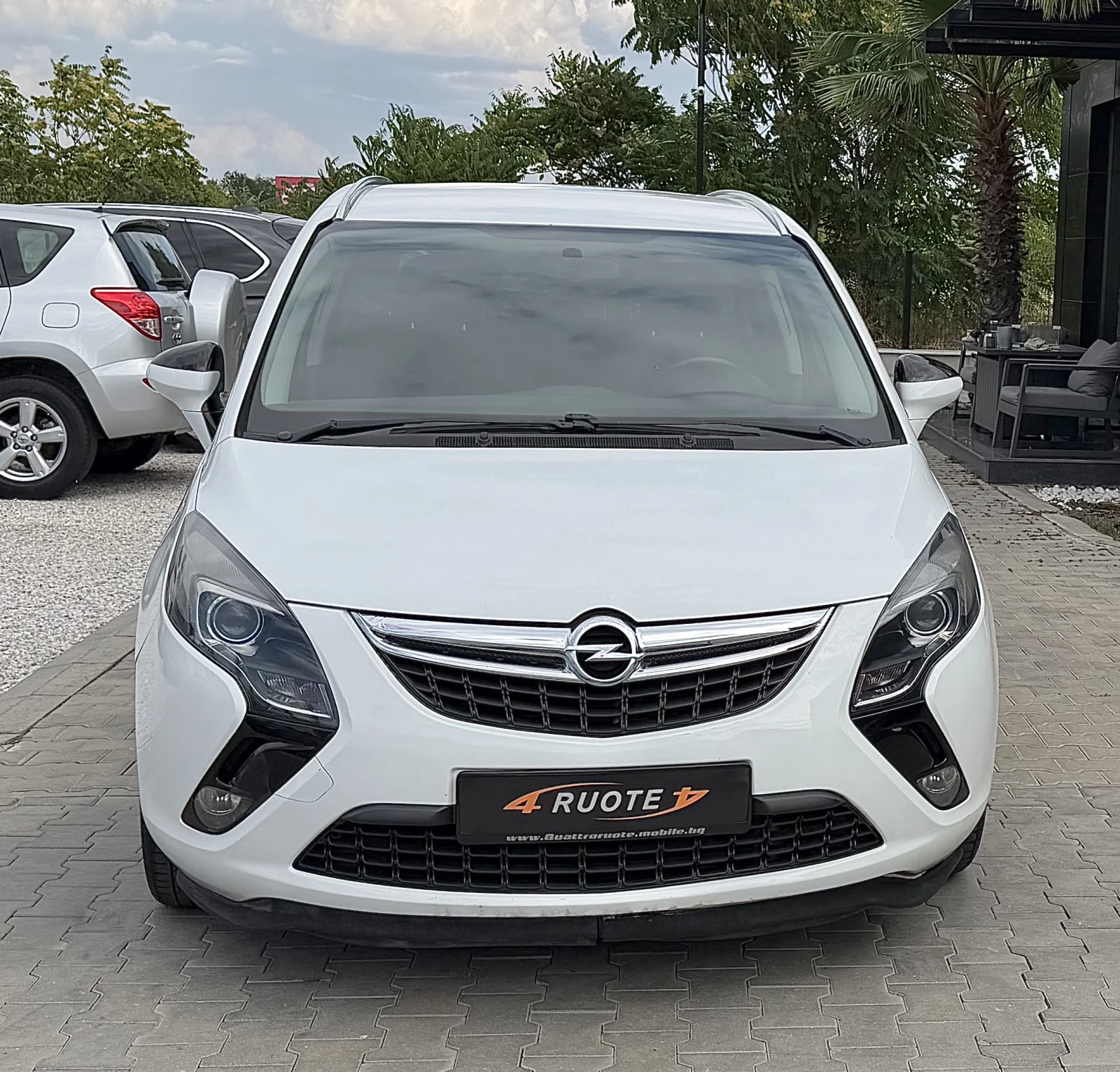 Opel Zafira 1.6 EcoM 7 Места