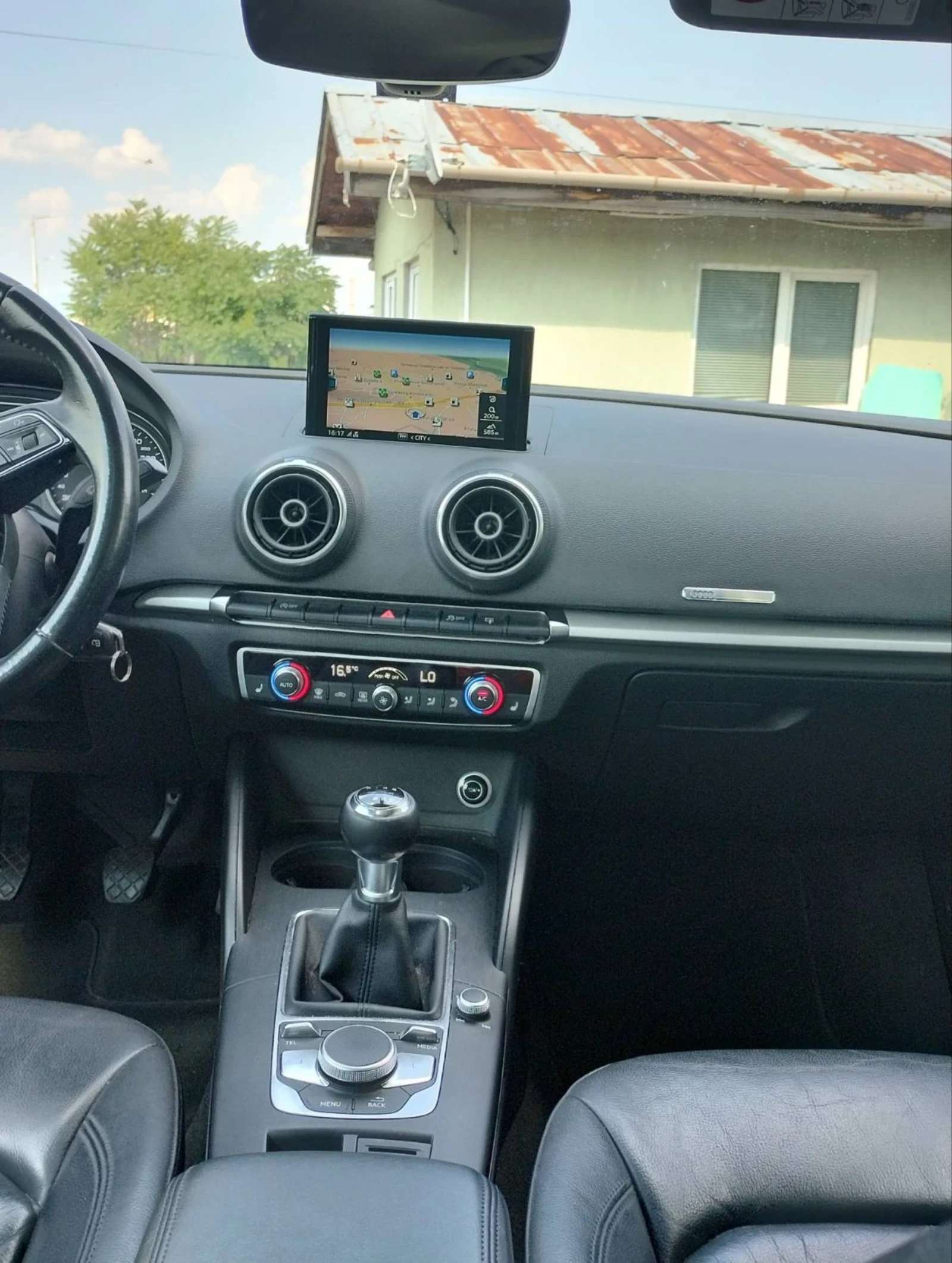 Audi A3 1.6 TDI EURO 6 , снимка 15 - Автомобили и джипове - 55342484