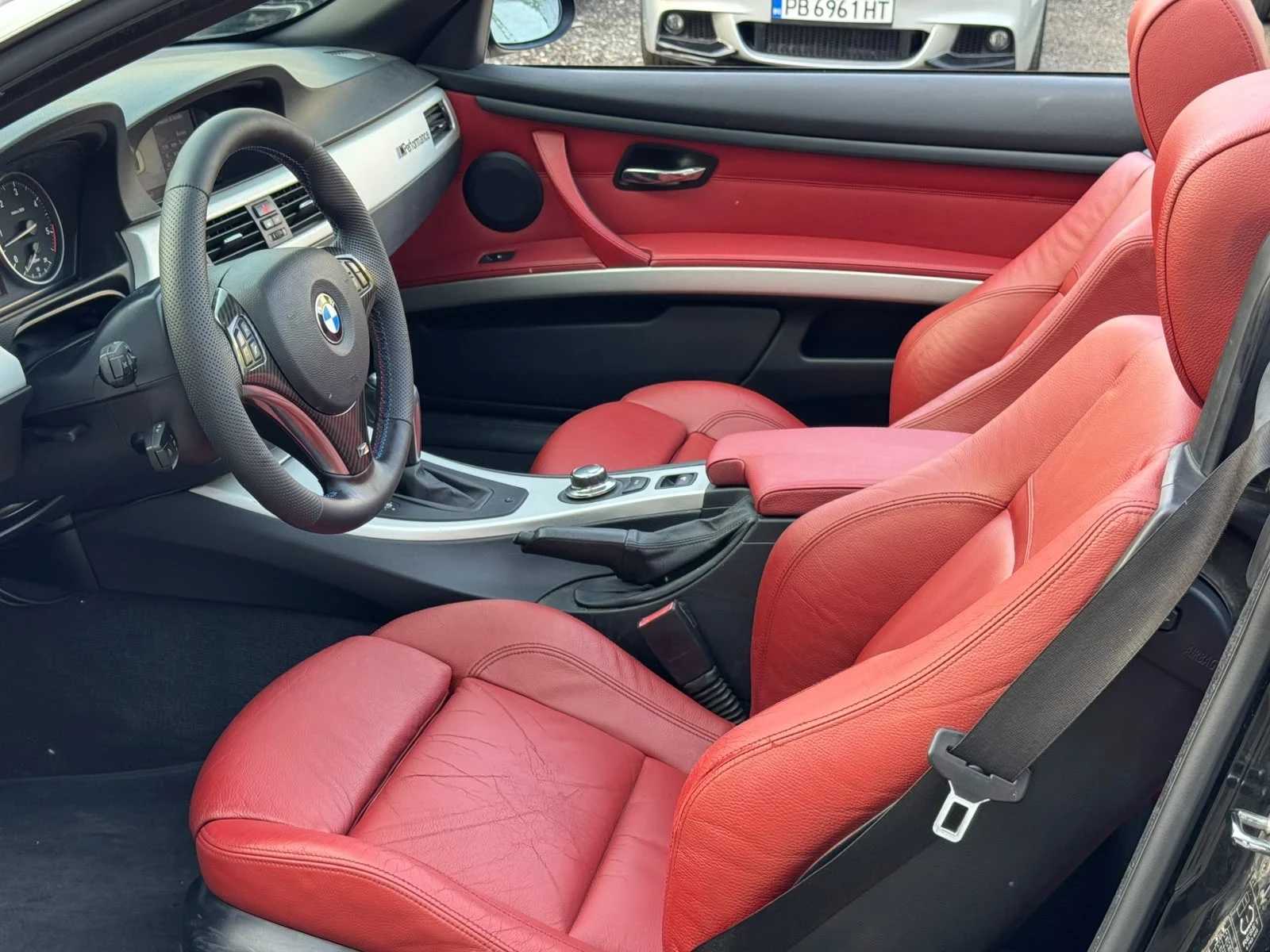 BMW 330, снимка 11 - Автомобили и джипове - 55425428