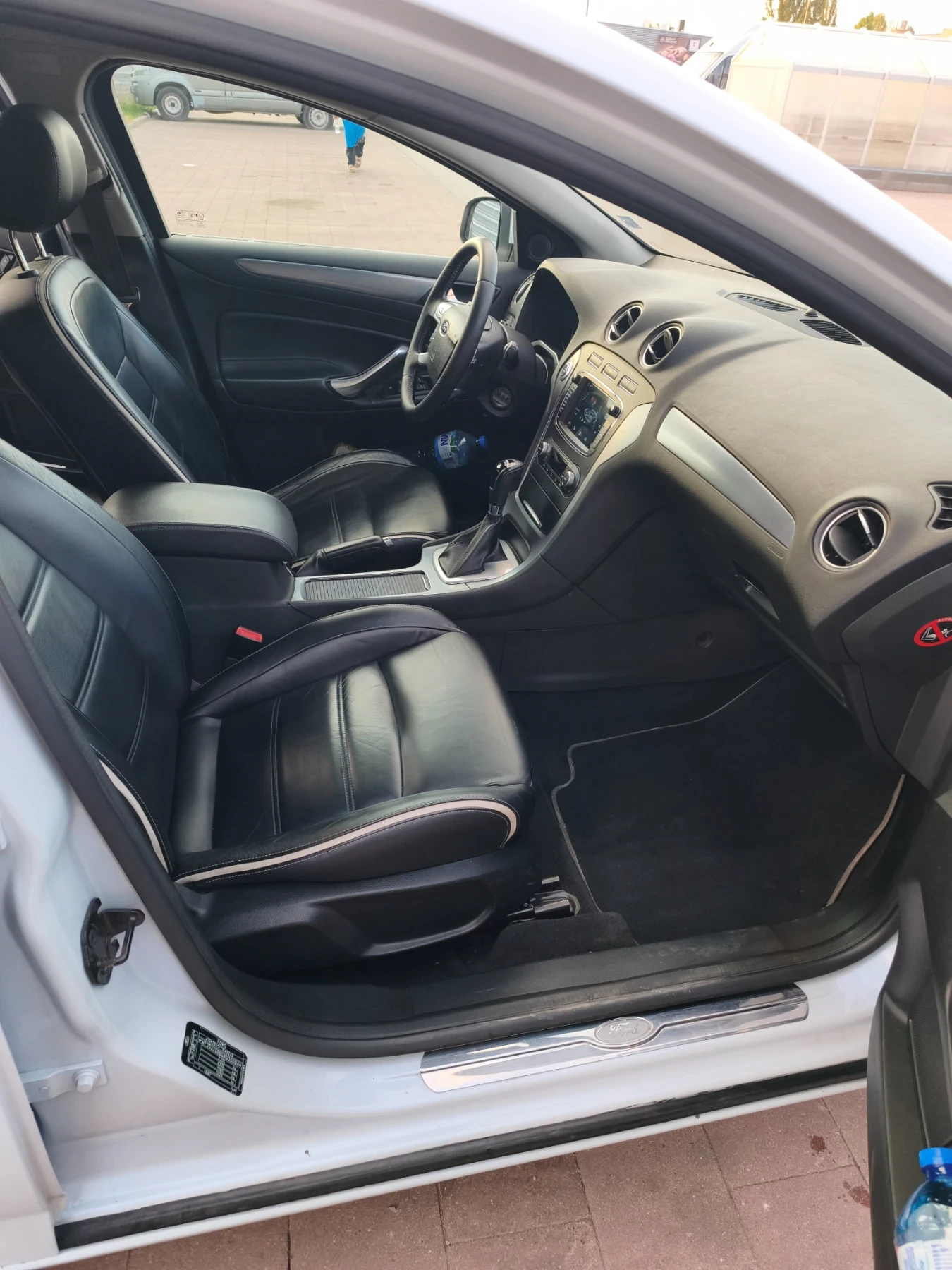 Ford Mondeo, снимка 9 - Автомобили и джипове - 55608217