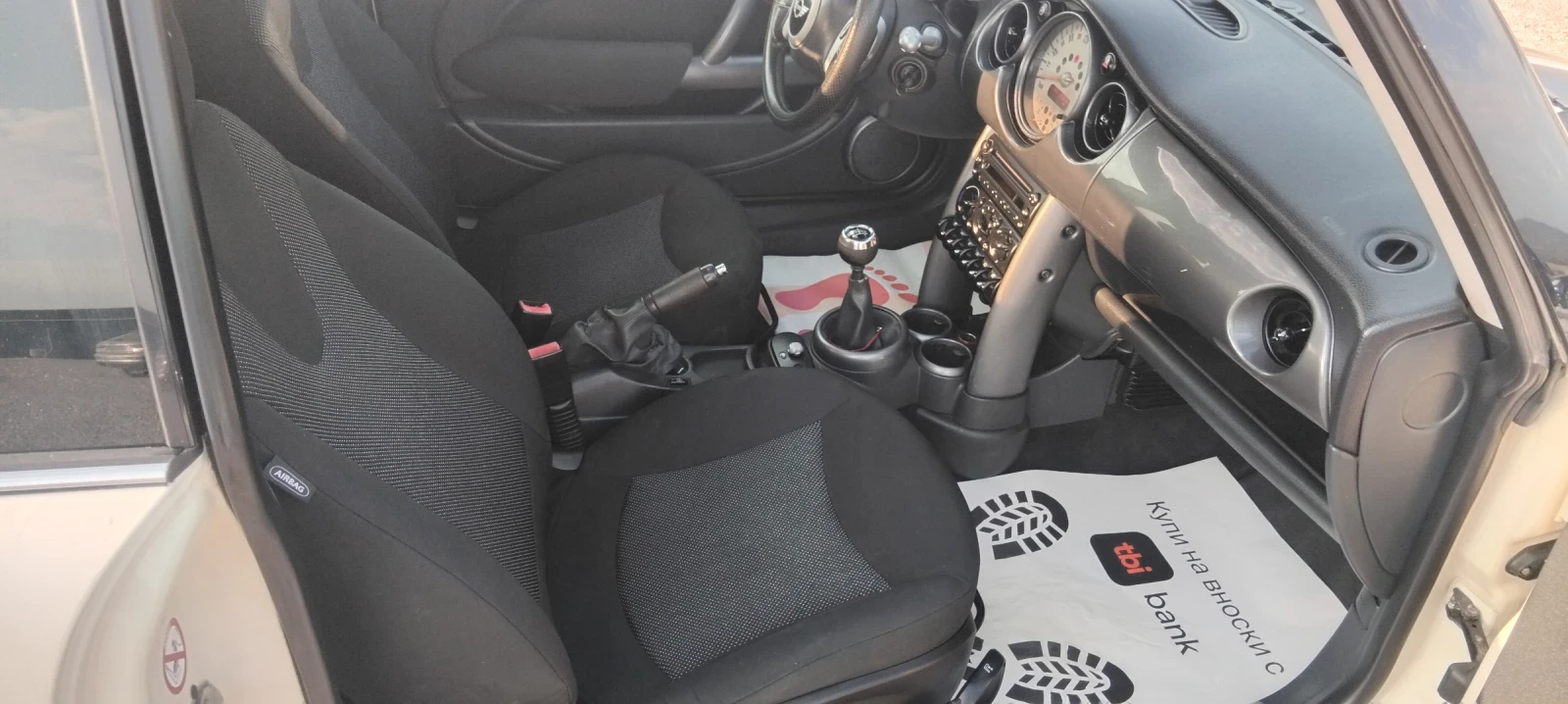 Mini D one, снимка 14 - Автомобили и джипове - 55652348
