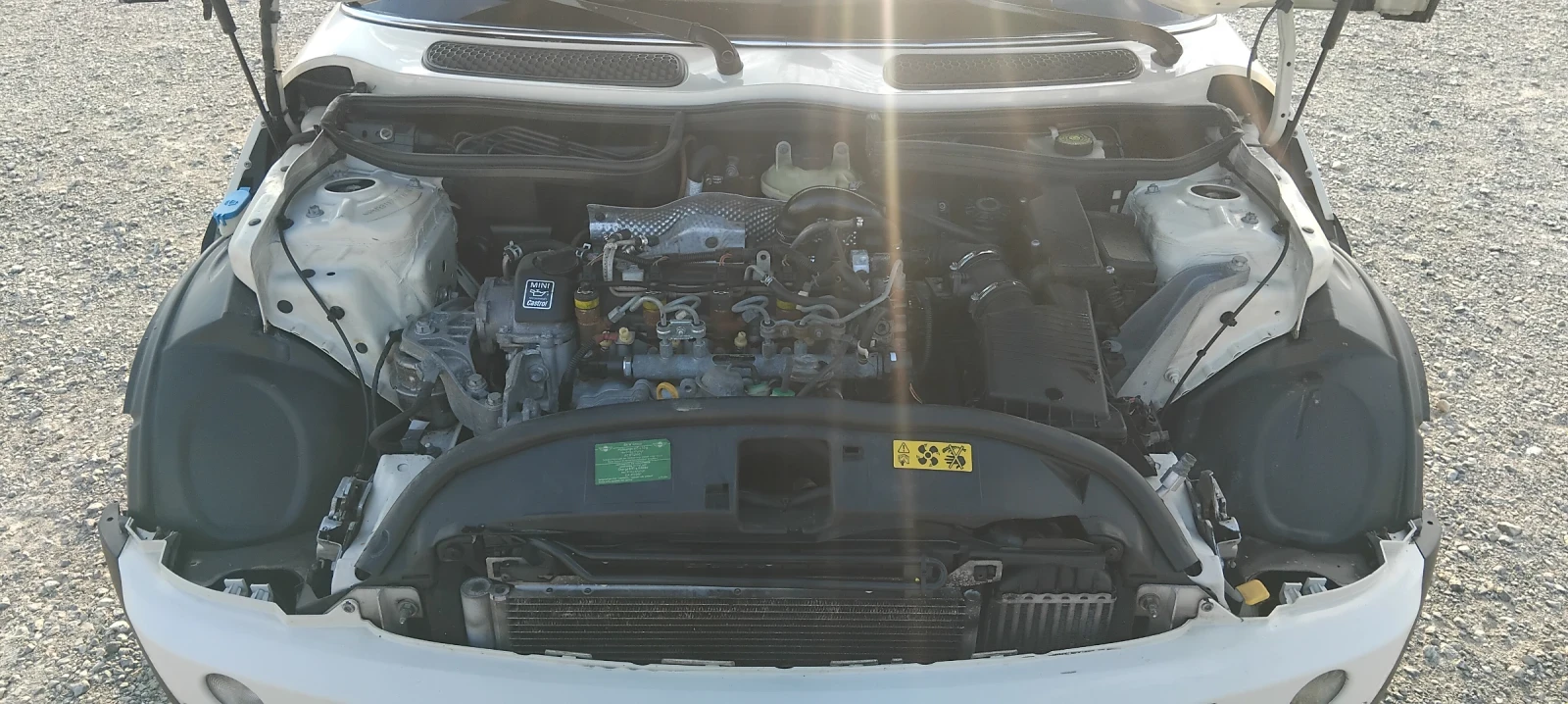 Mini D one, снимка 16 - Автомобили и джипове - 55652348