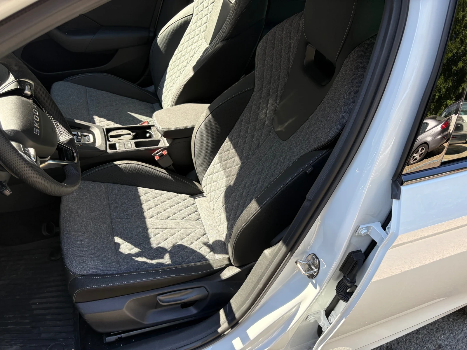 Skoda Octavia 2.0 tdi, снимка 4 - Автомобили и джипове - 55687888