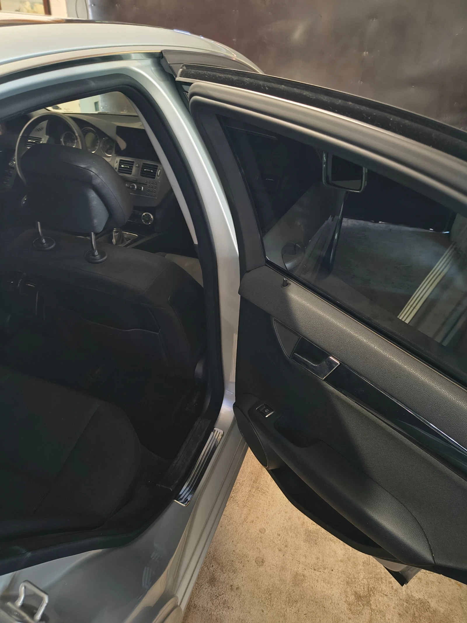 Mercedes-Benz C 200 2.2 cdi blue efficacy , снимка 8 - Автомобили и джипове - 55784594