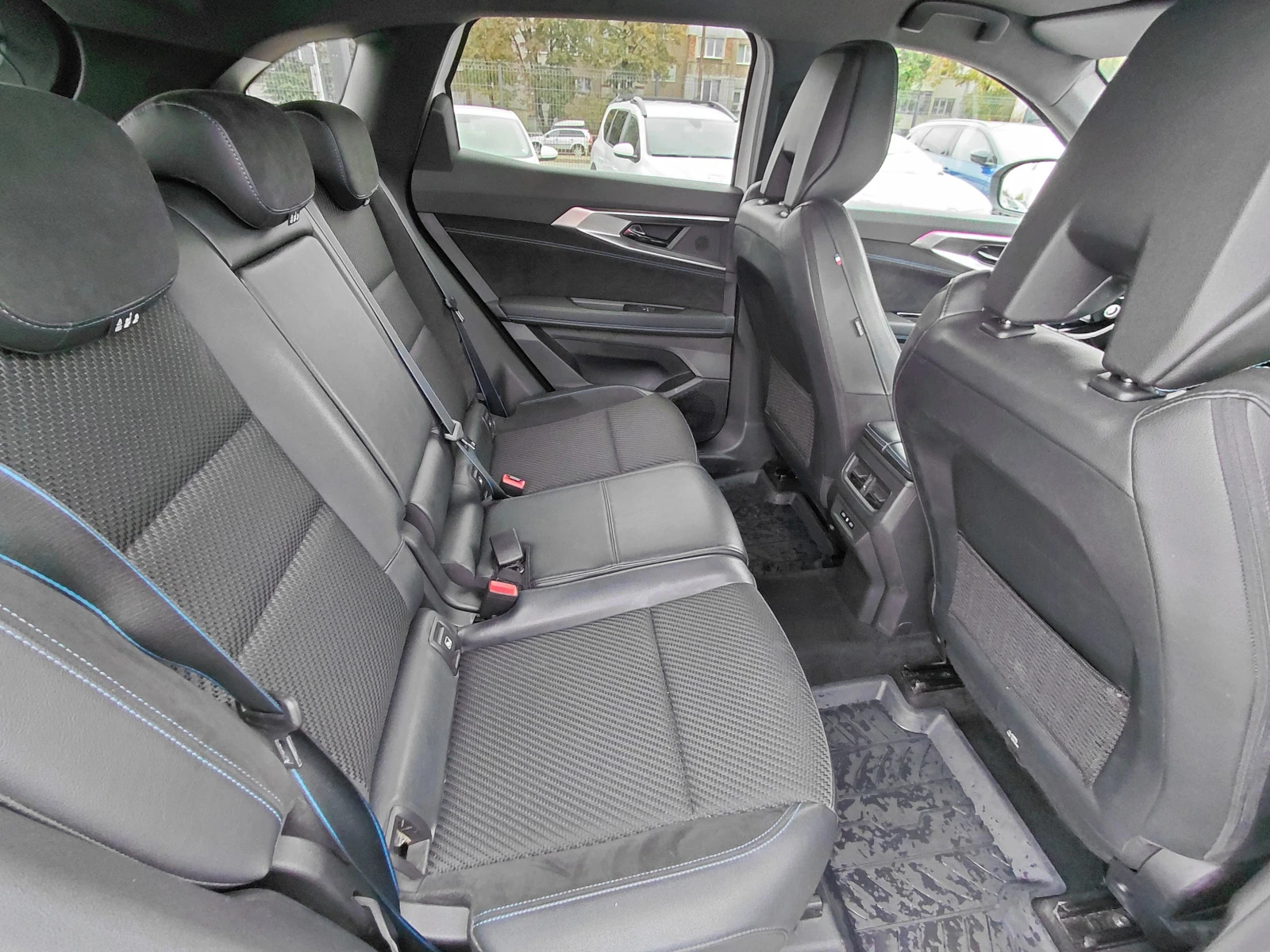 Renault Austral techno esprit Alpine/mild hybrid 160 auto, снимка 15 - Автомобили и джипове - 56532357