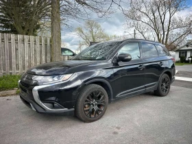 Mitsubishi Outlander * SE * ПОДГРЕВ * КАМЕРА * NAVI, снимка 1