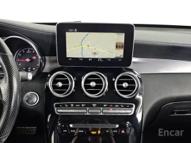 Mercedes-Benz GLC 300 4MATIC AMG Line, снимка 12