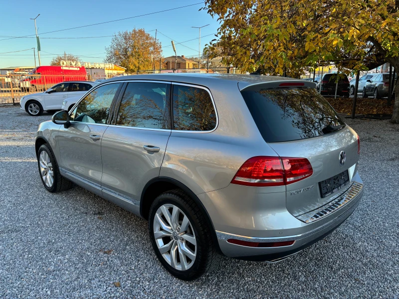 VW Touareg 3.0TDI-R-LINE, снимка 5 - Автомобили и джипове - 42151133