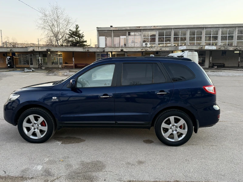 Hyundai Santa fe РЕГИСТРИРАН ВСИЧКО ПЛАТЕНО 4Х4, снимка 4 - Автомобили и джипове - 52929648