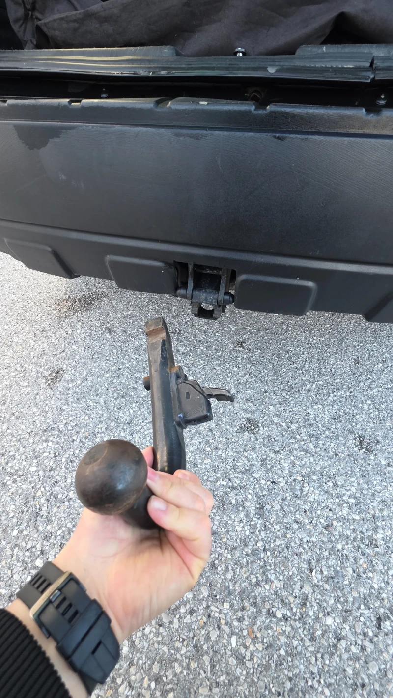 Ford Maverick, снимка 8 - Автомобили и джипове - 53305004