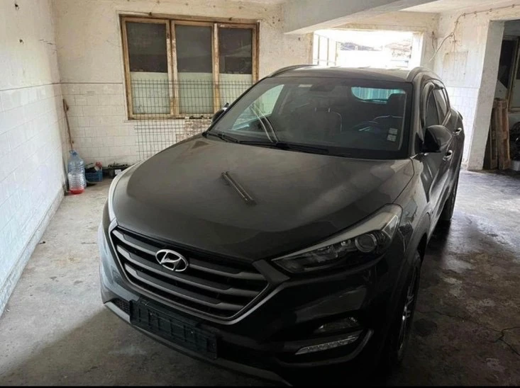 Hyundai Tucson Hyundai tucson 1.6 T-GDI/2.0CRDI 2 броя на части, снимка 1 - Автомобили и джипове - 45851440