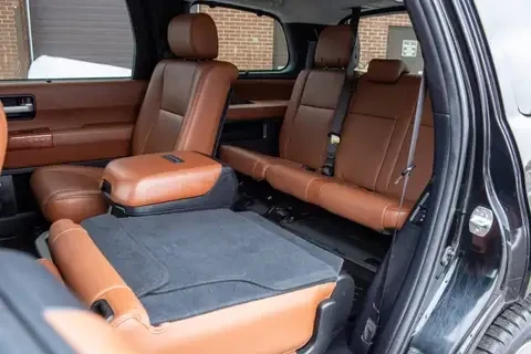 Toyota Sequoia Platinum * * Carfax * * Авто Кредит * * , снимка 12 - Автомобили и джипове - 53377390