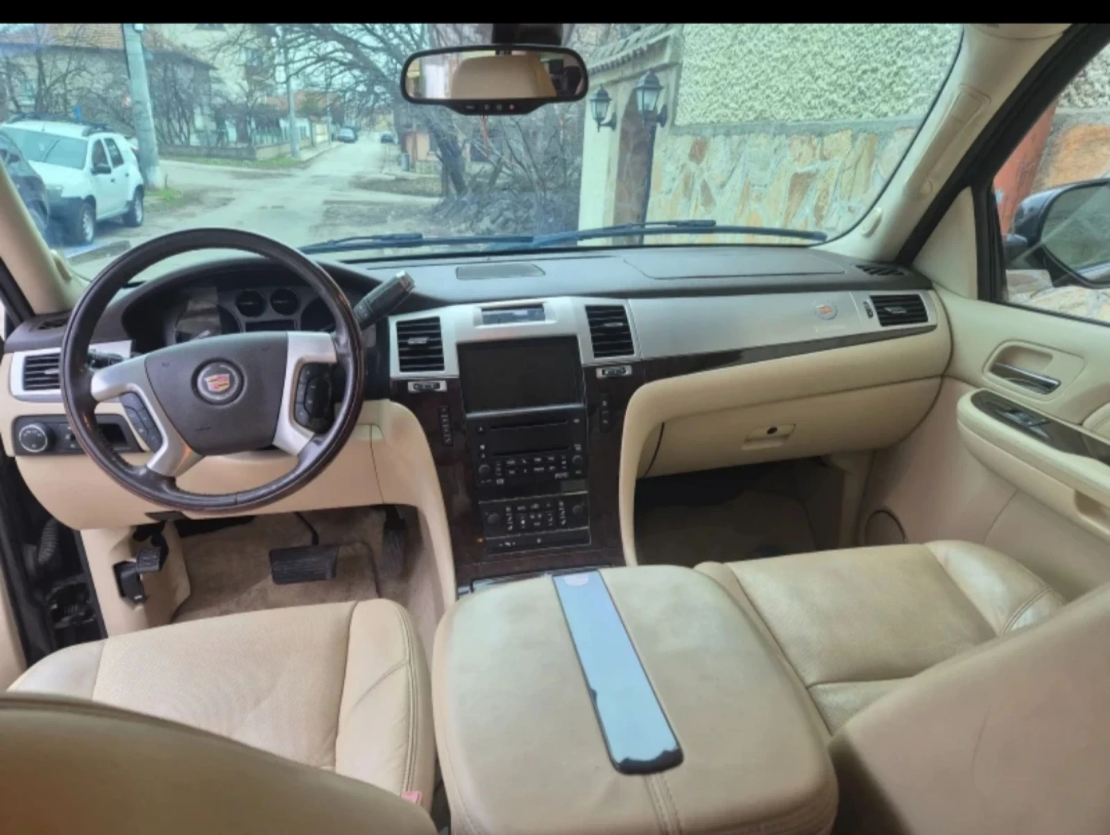 Cadillac Escalade 3 генерация platinum  - изображение 3