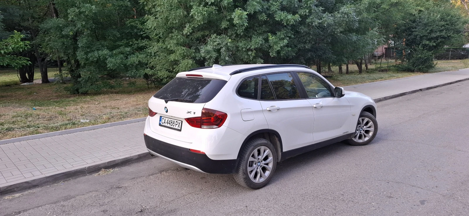 BMW X1 2.0 XDRIVE - изображение 4