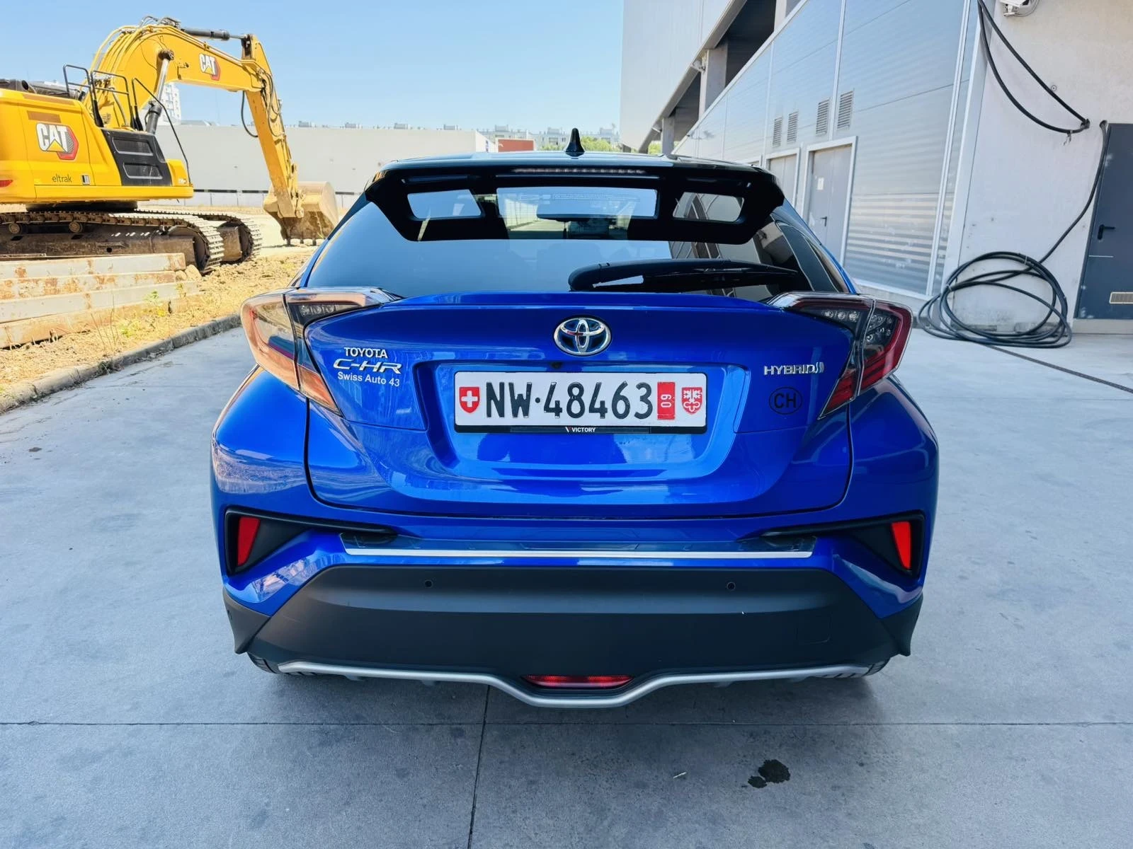 Toyota C-HR 1.8 HYBRID - изображение 7