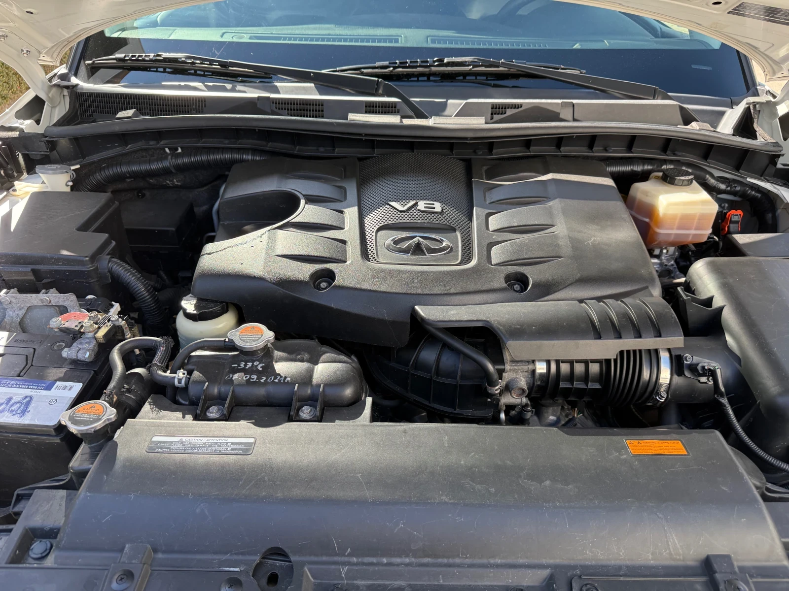 Infiniti QX56, снимка 11 - Автомобили и джипове - 53767028