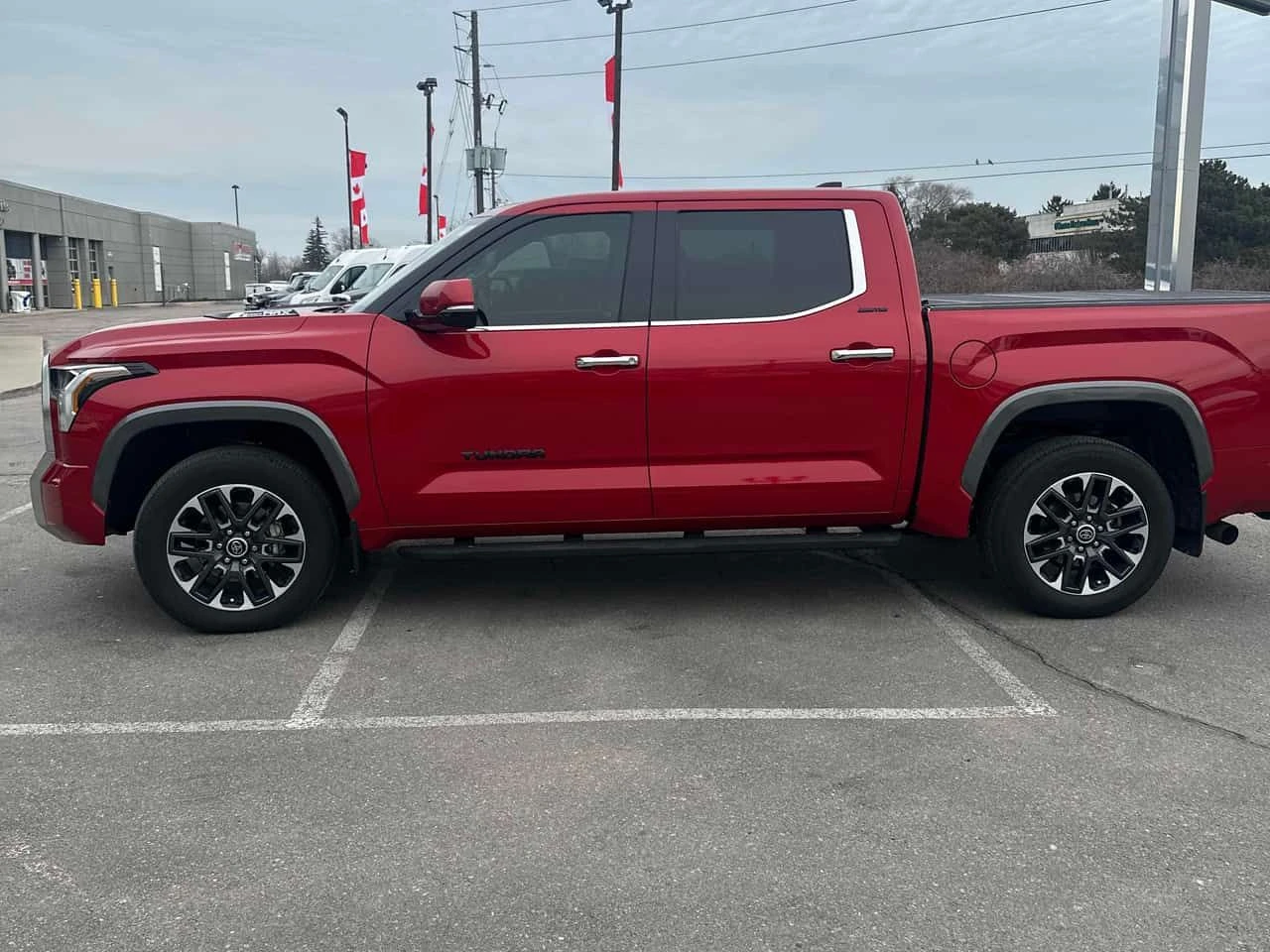 Toyota Tundra * Limited Hybrid * CARFAX * ОБДУХВАНЕ * ПАНО * ДИС, снимка 2 - Автомобили и джипове - 53994480