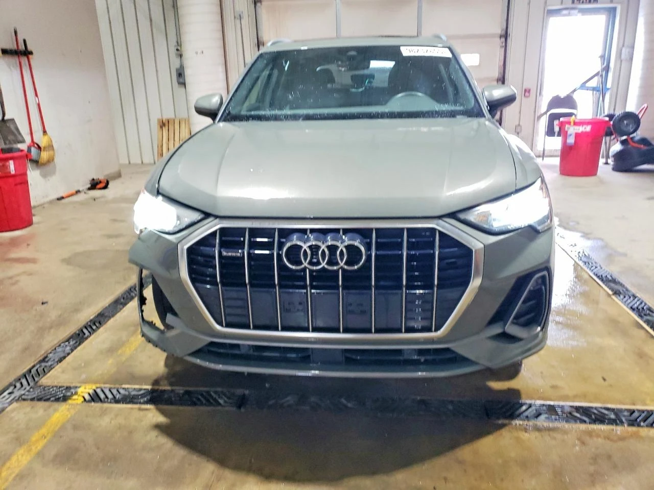 Audi Q3 * PREMIUM* S-LINE* 45* AWD*  | Mobile.bg � ����������� 2